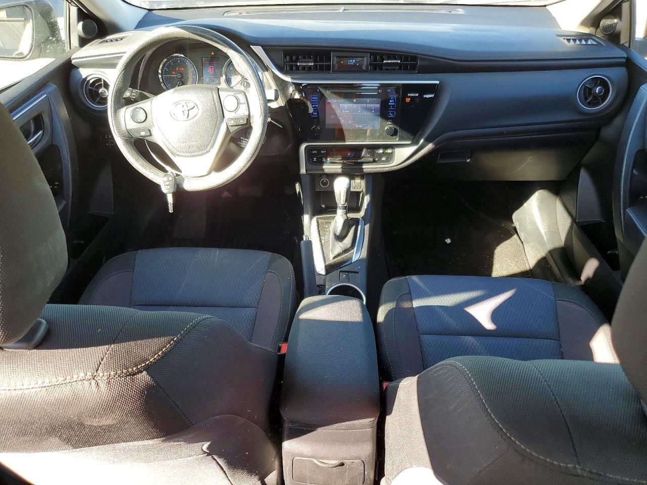 2017 TOYOTA COROLLA