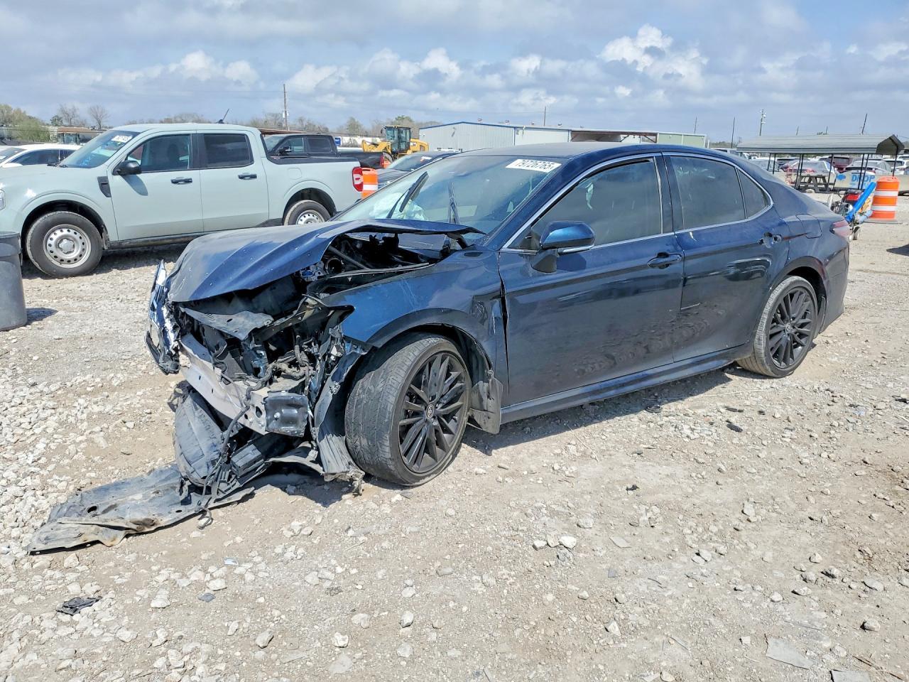 2019 TOYOTA CAMRY