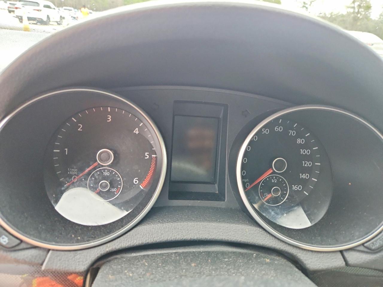 2011 VOLKSWAGEN JETTA