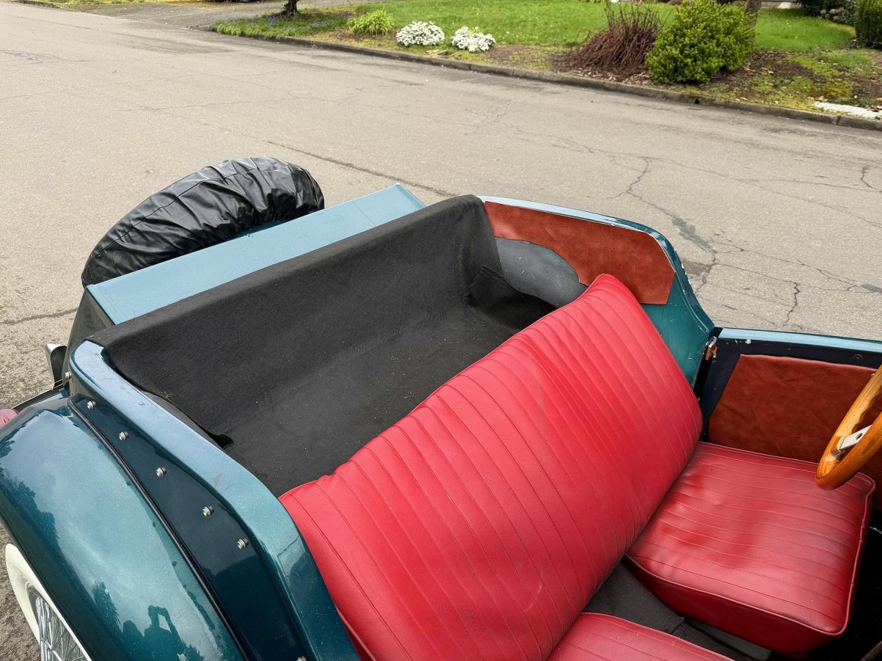 1952 Mg Tc Replica