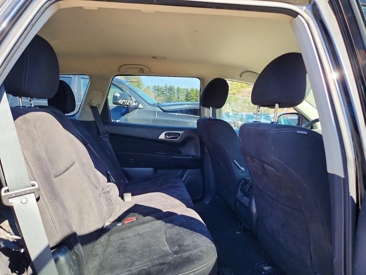 2015 NISSAN PATHFINDER