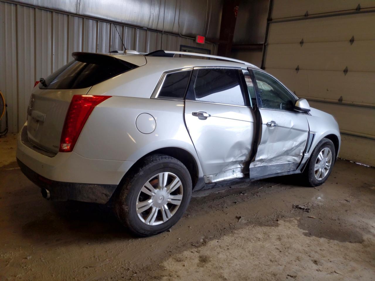 2016 CADILLAC SRX