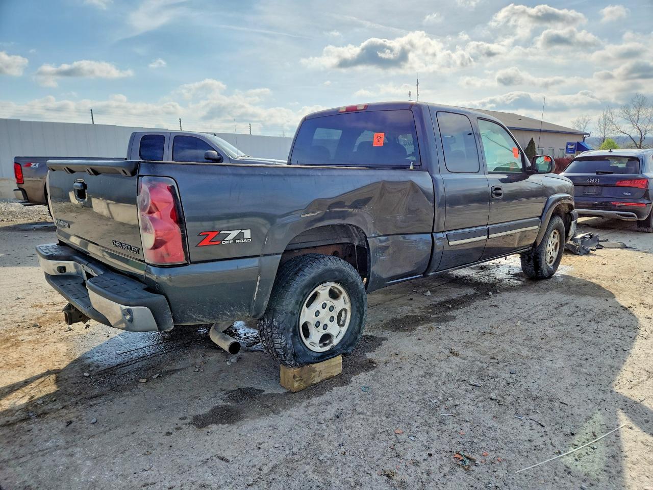 2004 CHEVROLET Silverado