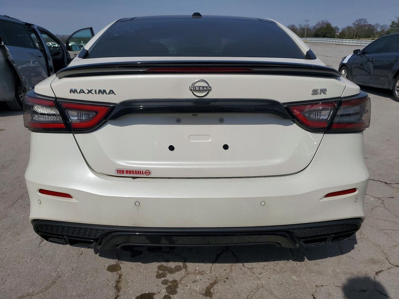2023 NISSAN Maxima