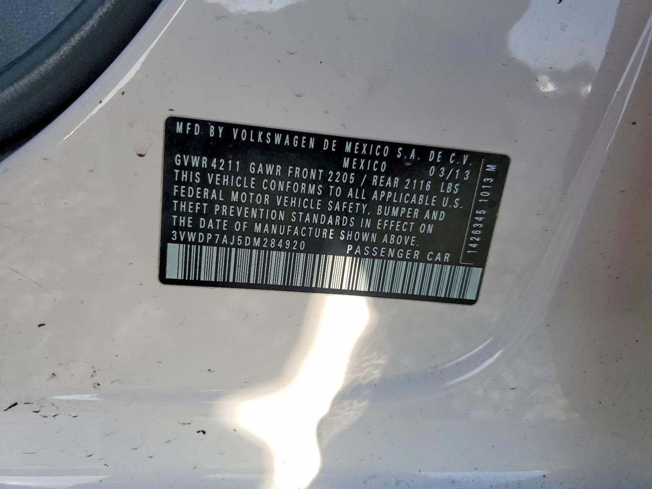 2013 VOLKSWAGEN JETTA