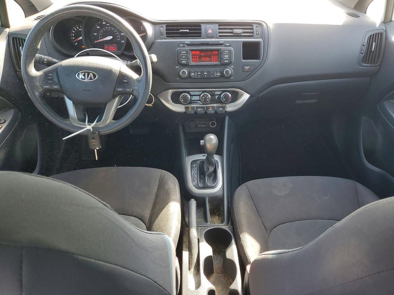 2013 KIA RIO