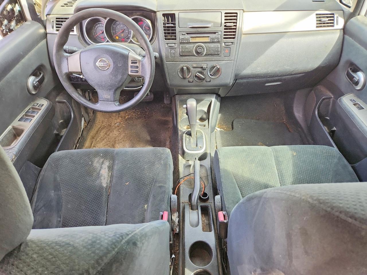 2012 NISSAN VERSA