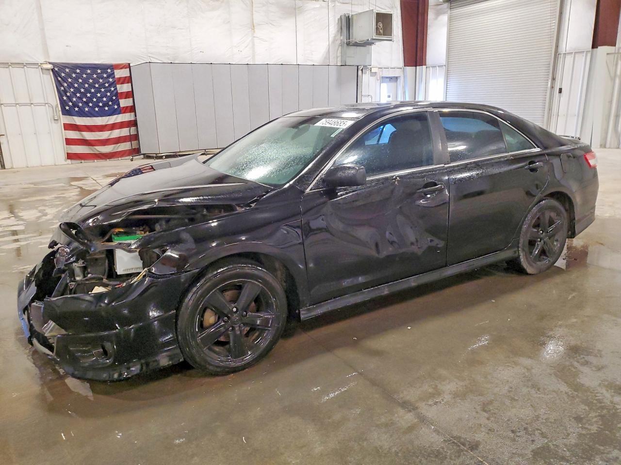 2010 TOYOTA CAMRY