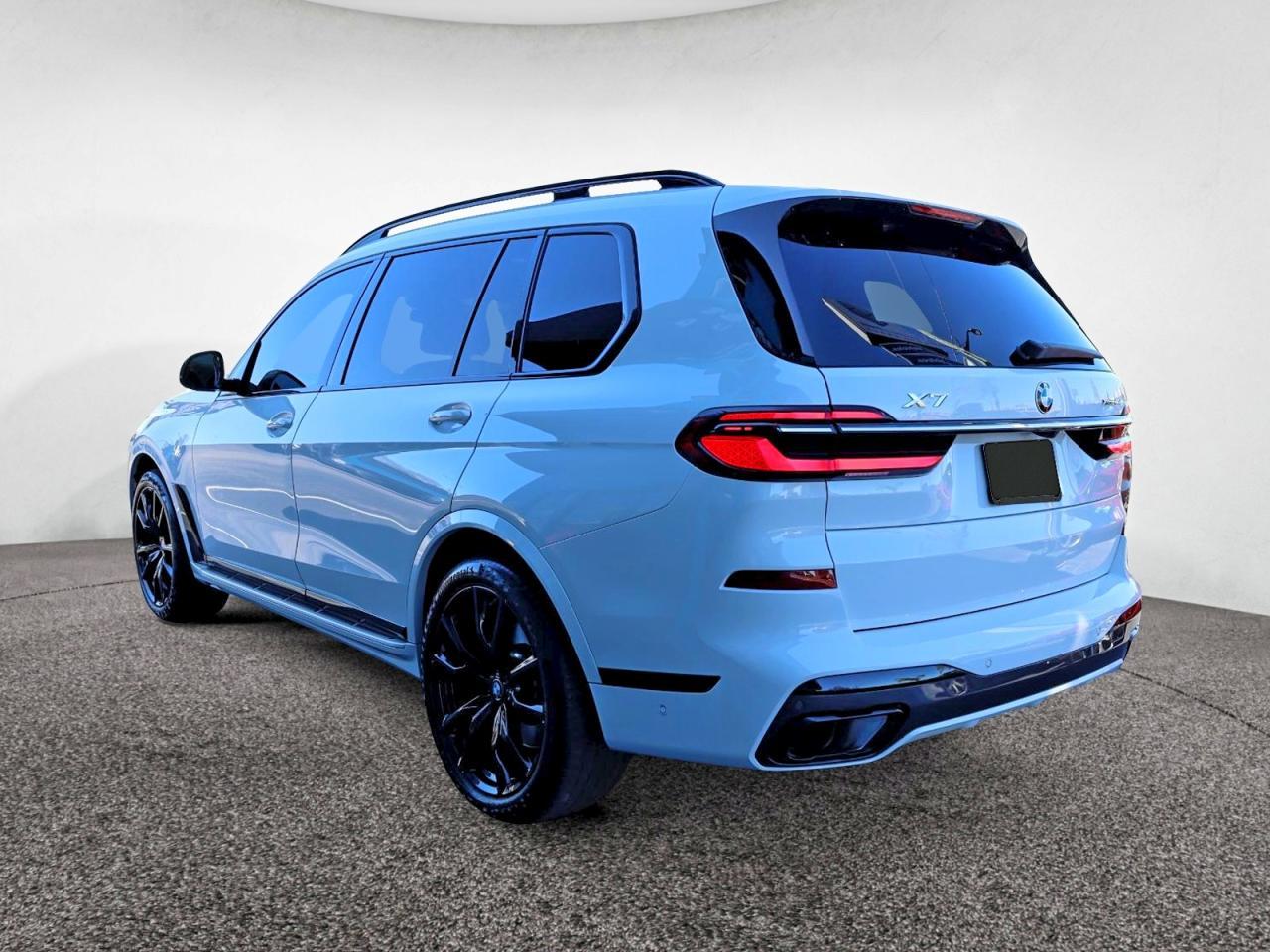 2023 BMW X7