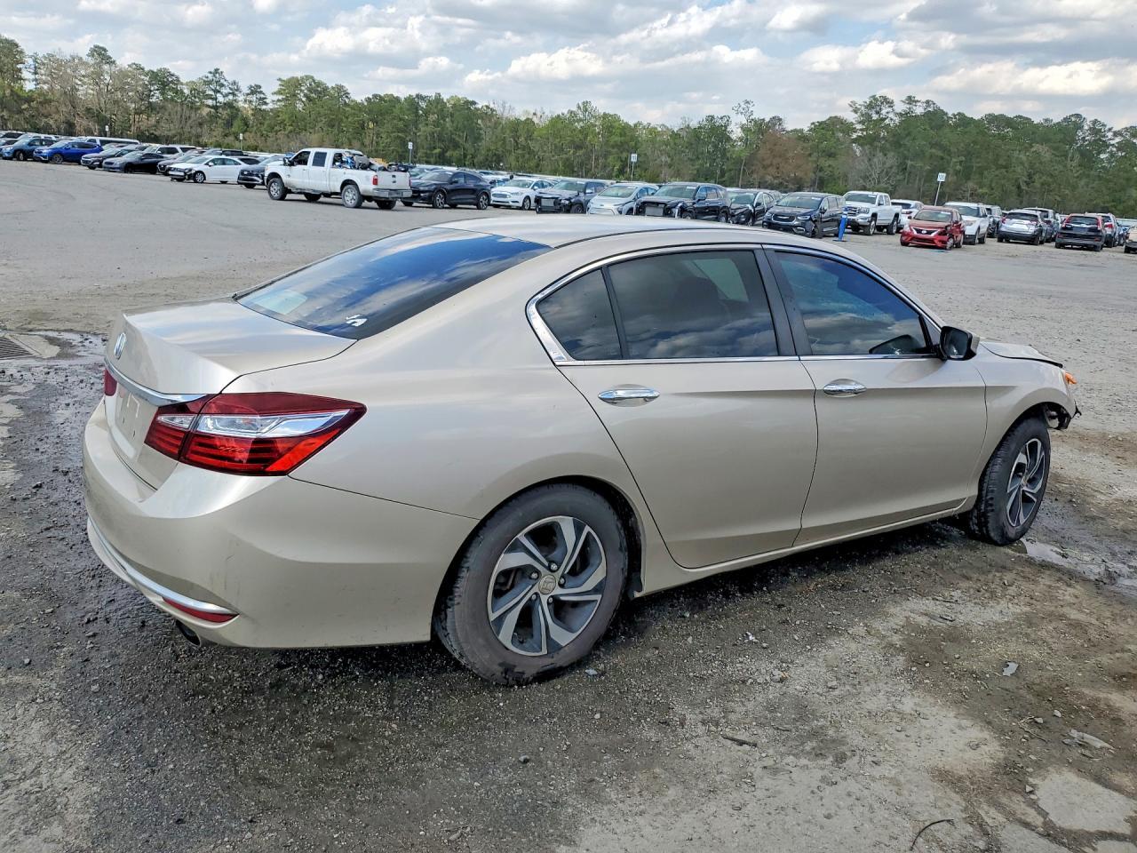 2017 HONDA ACCORD