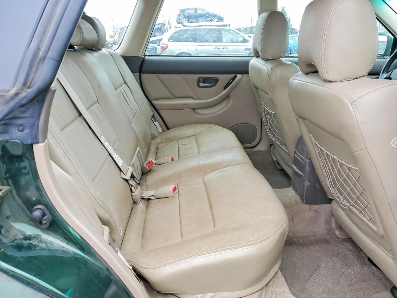 2002 SUBARU Legacy