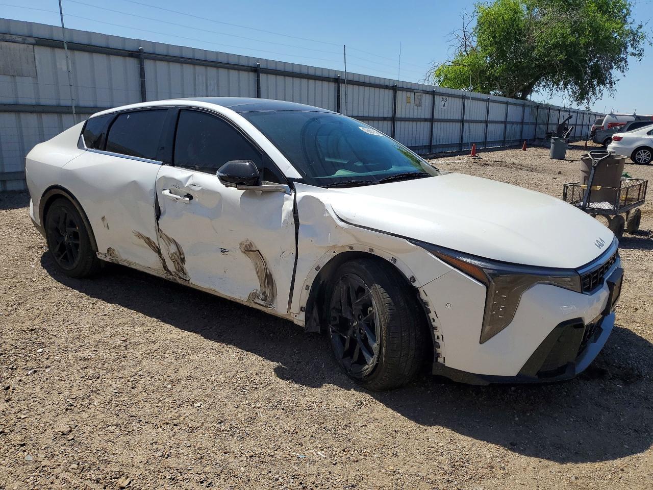 2025 KIA K4