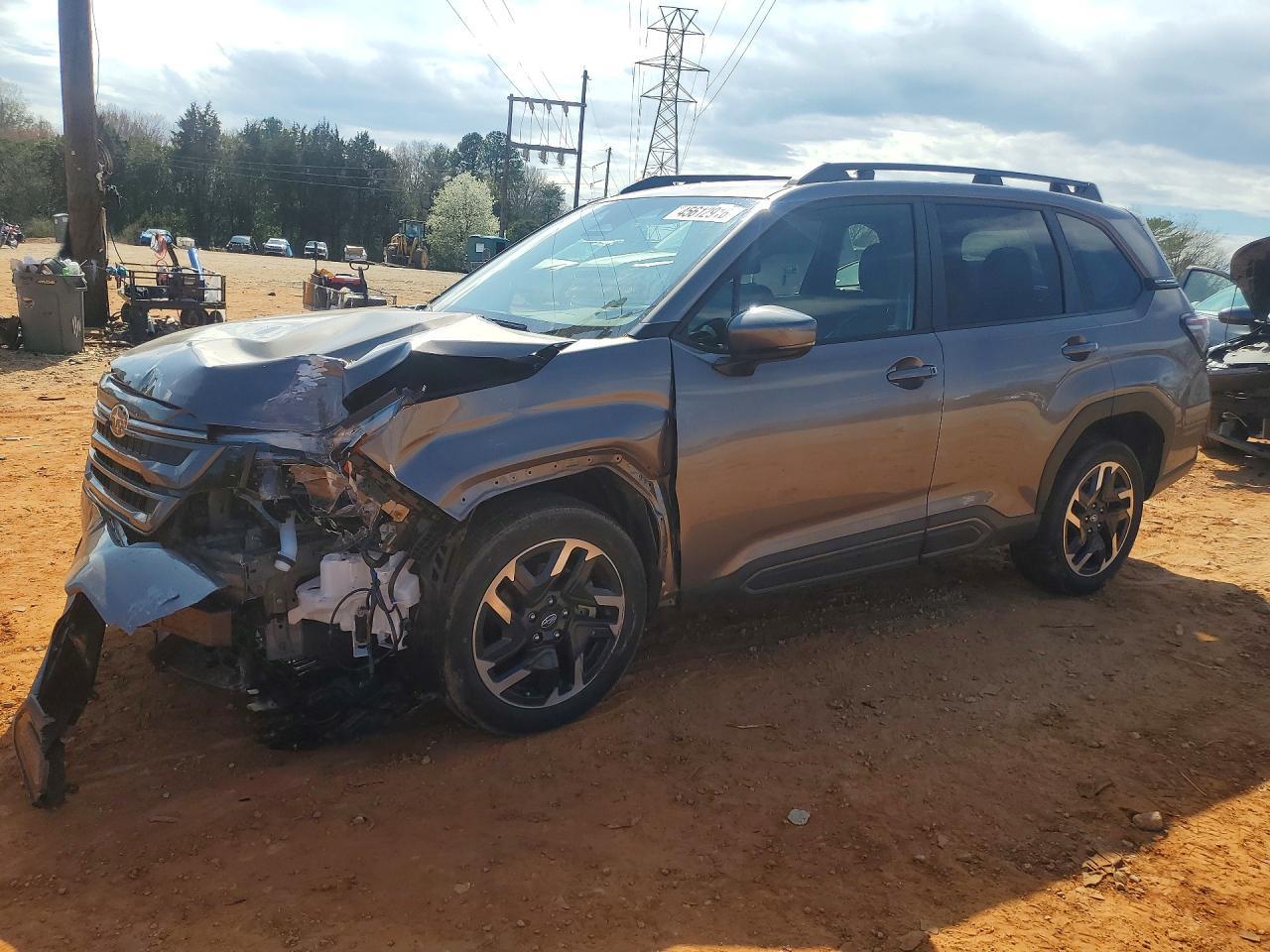 2025 SUBARU FORESTER