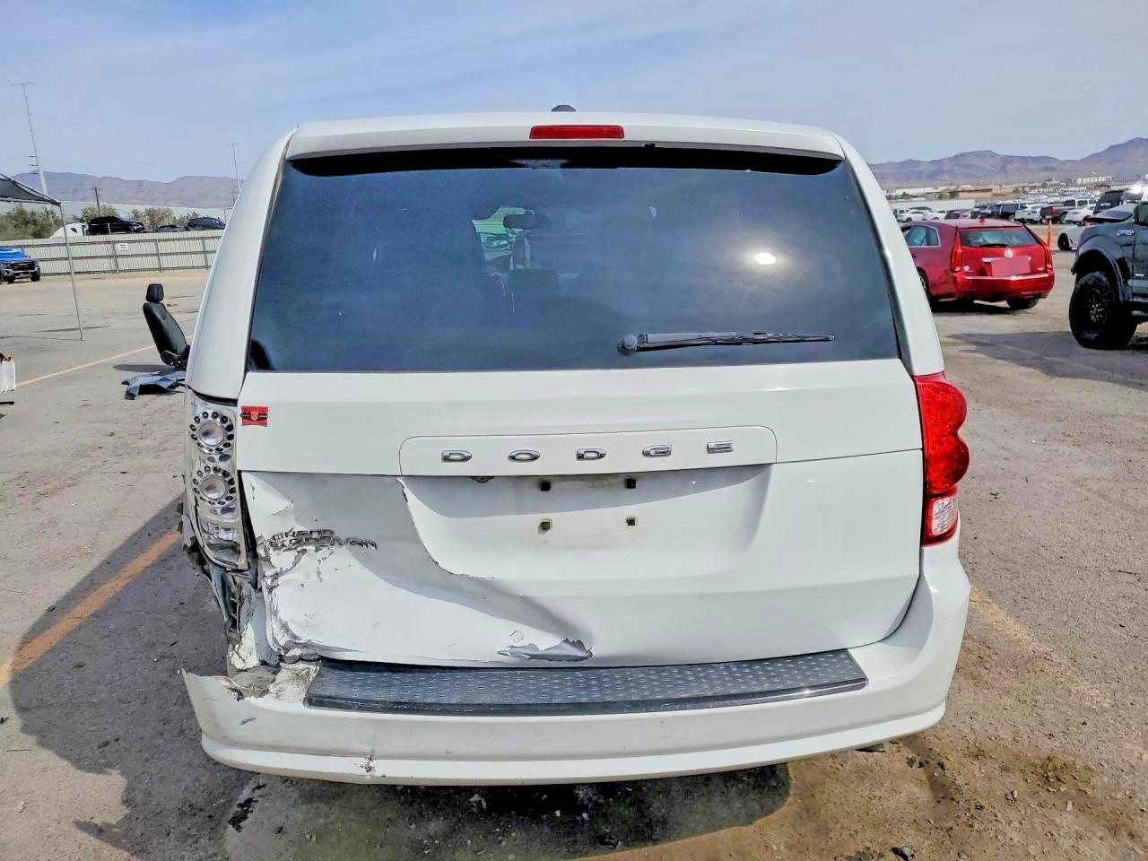 2016 DODGE GRAND CARAVAN