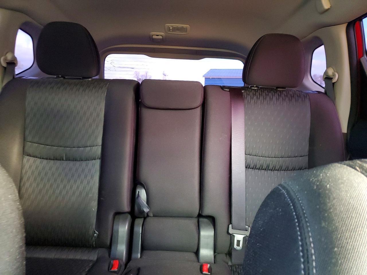 2017 NISSAN ROGUE