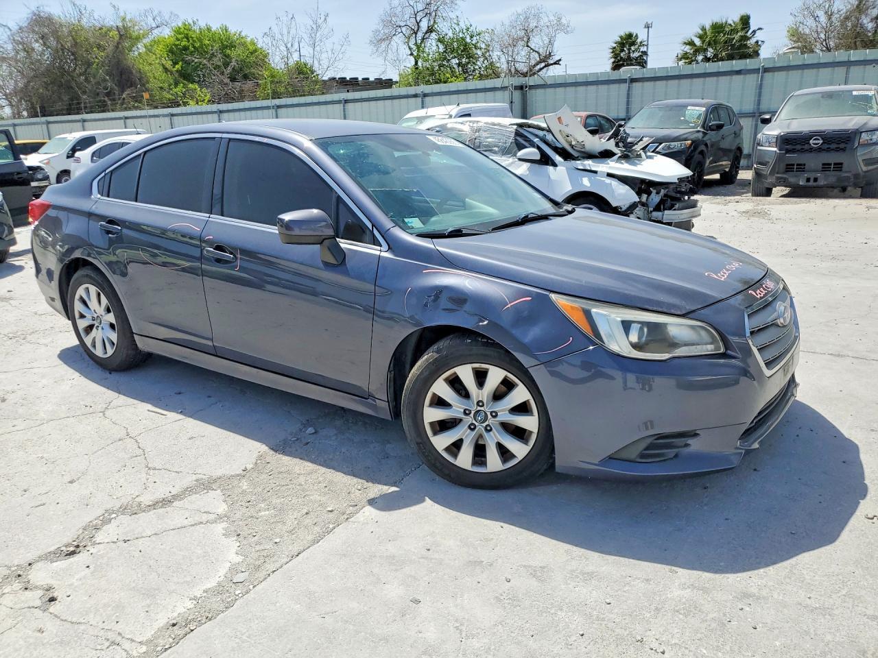 2017 SUBARU Legacy