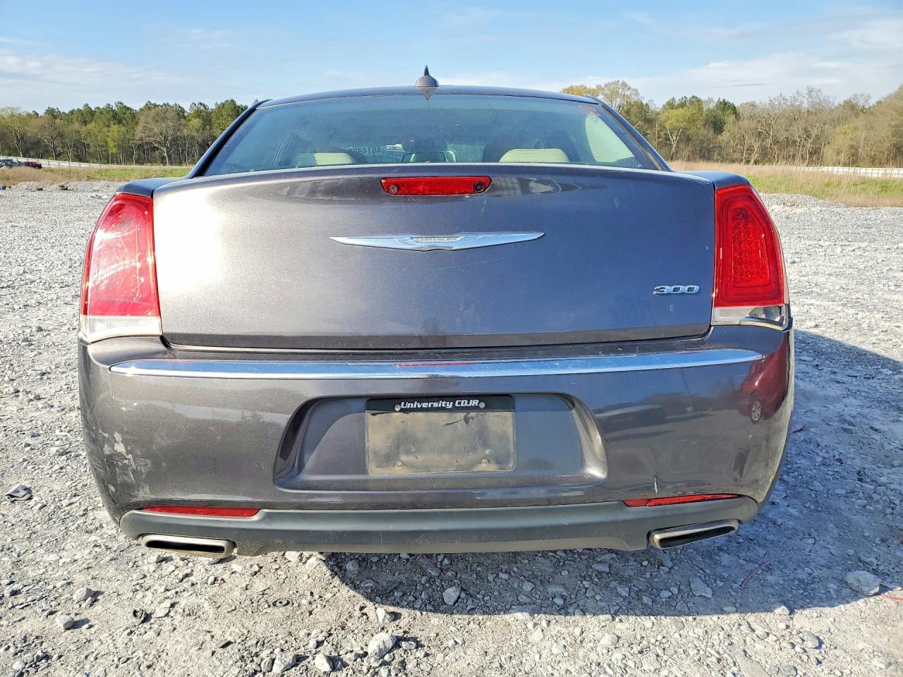 2017 CHRYSLER 300