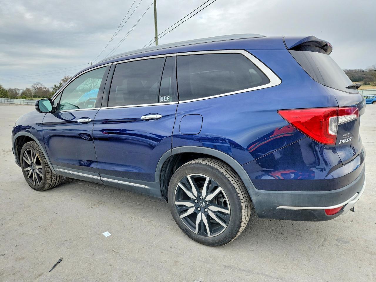 2019 HONDA PILOT