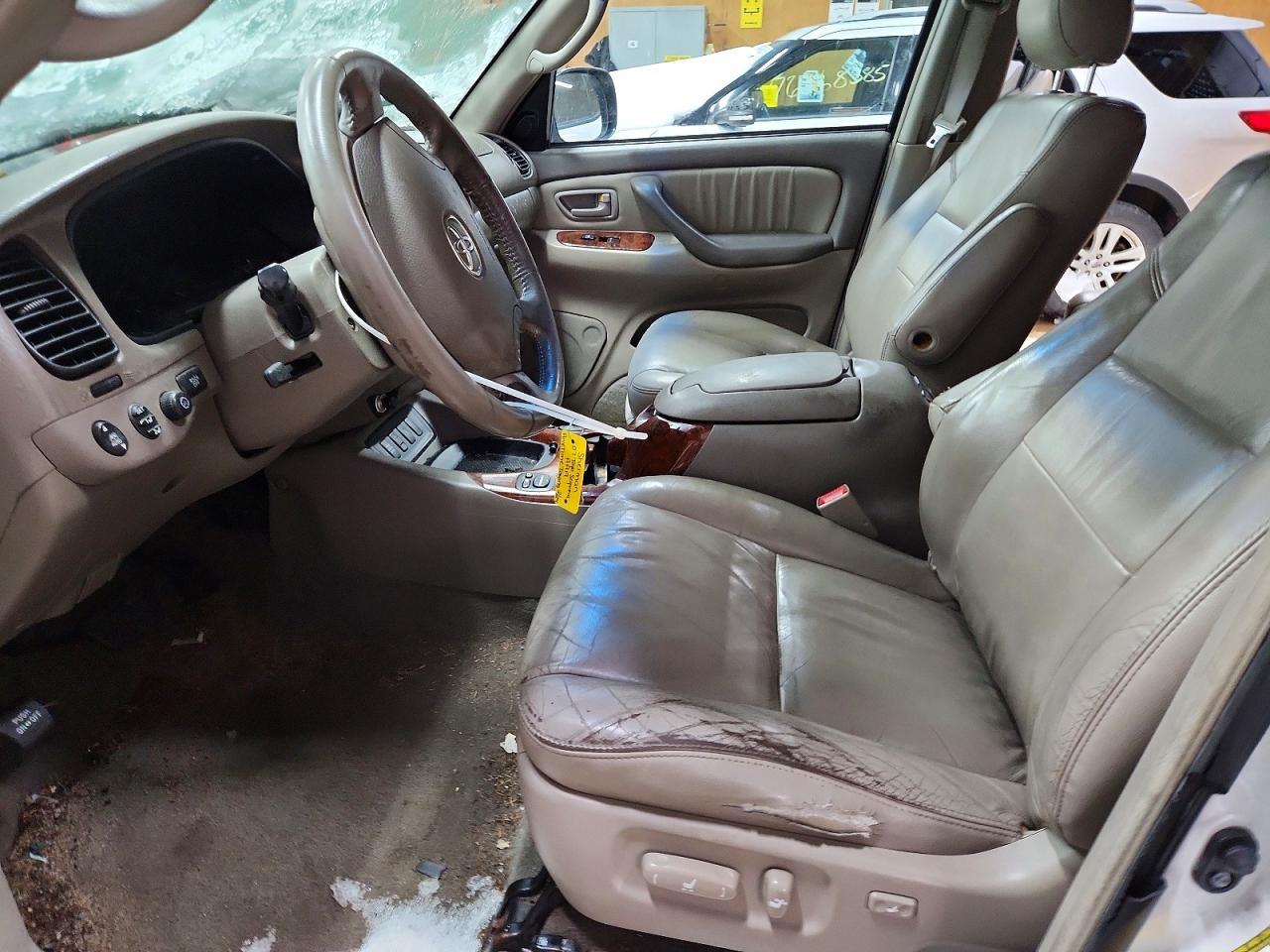 2007 TOYOTA Sequoia