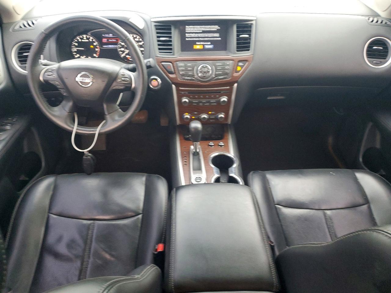 2017 NISSAN PATHFINDER