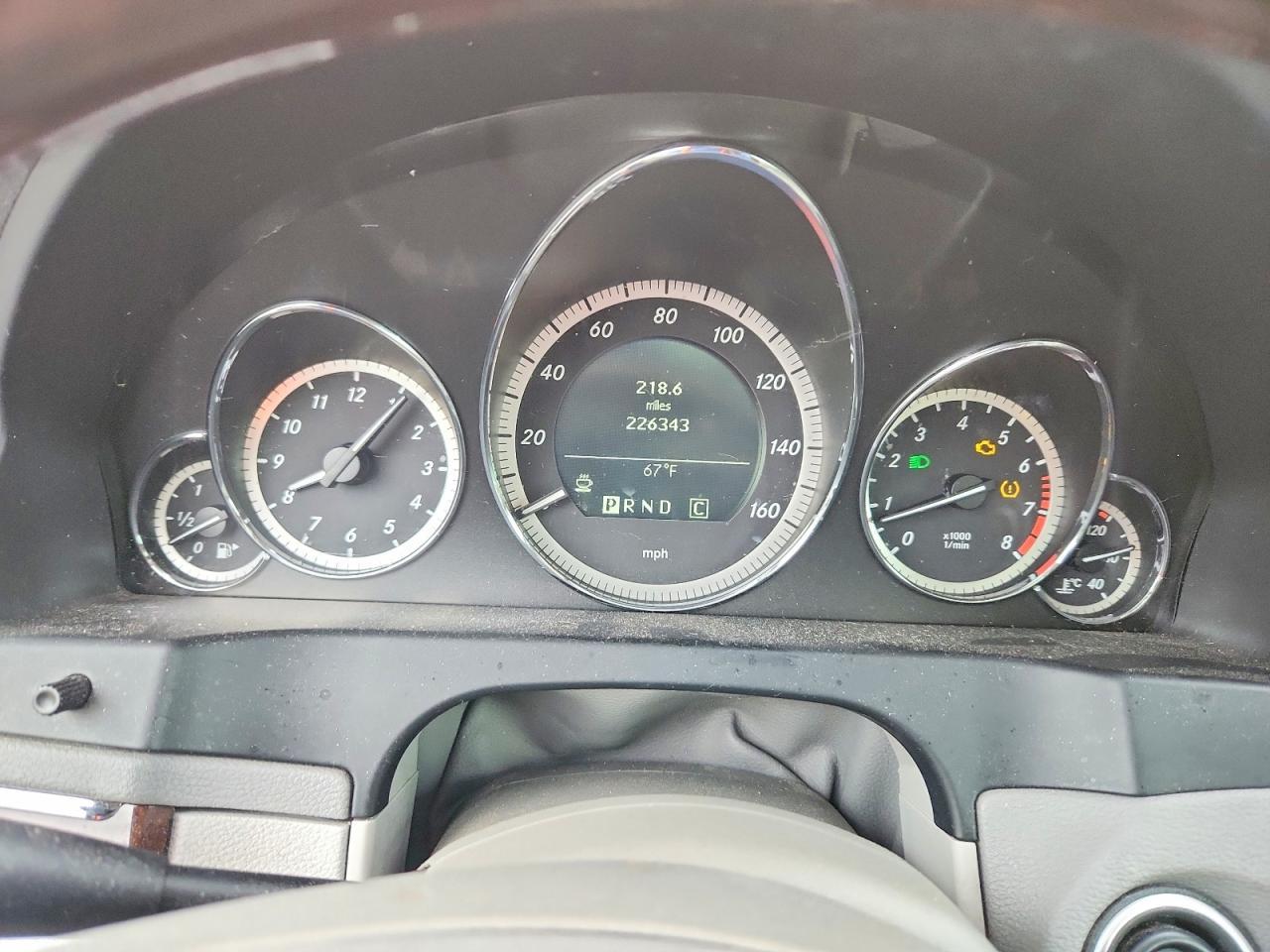 2010 MERCEDES-BENZ E-Class