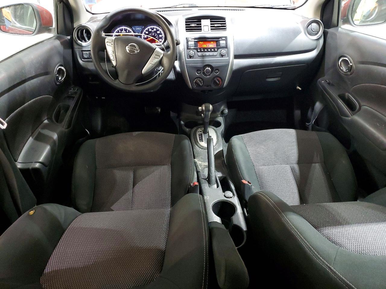 2017 NISSAN VERSA