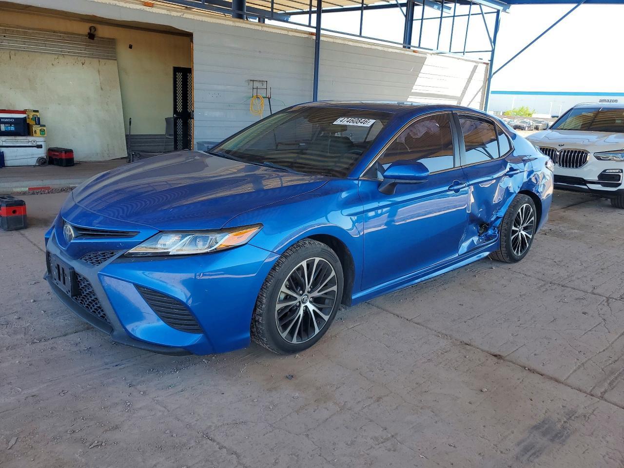 2018 TOYOTA CAMRY