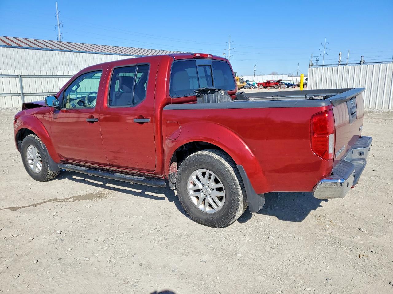 2016 NISSAN Frontier