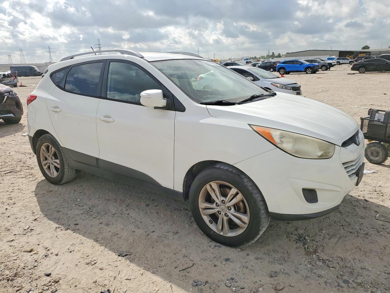 2012 HYUNDAI TUCSON