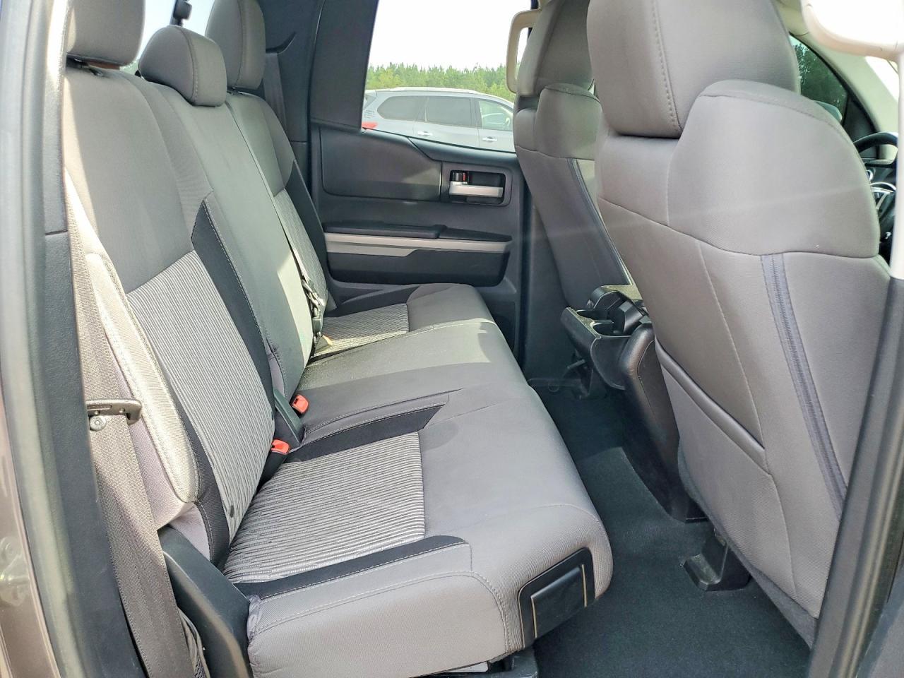 2016 TOYOTA TUNDRA
