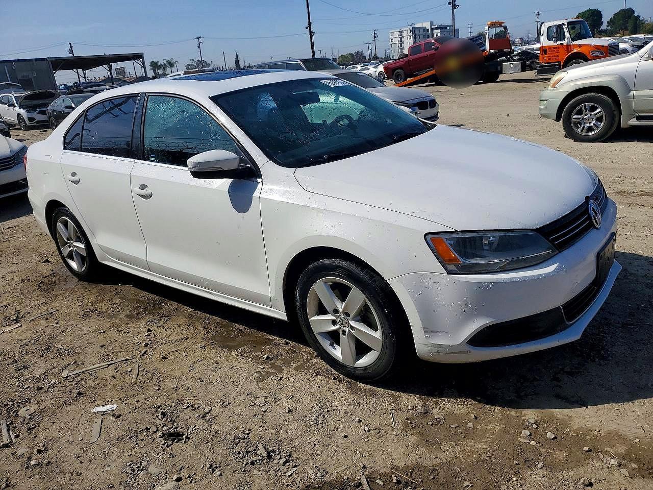 2014 VOLKSWAGEN JETTA