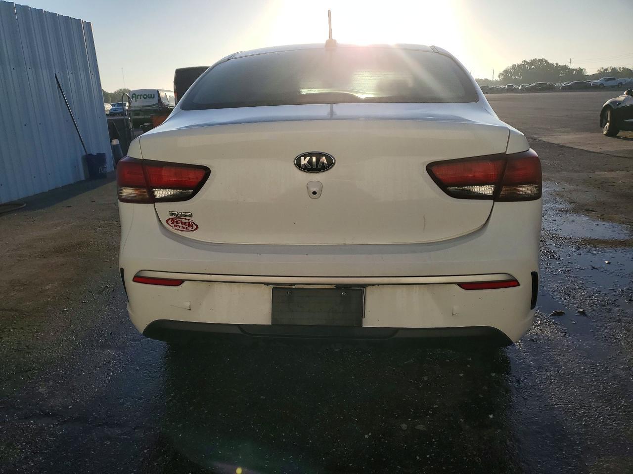2021 KIA RIO