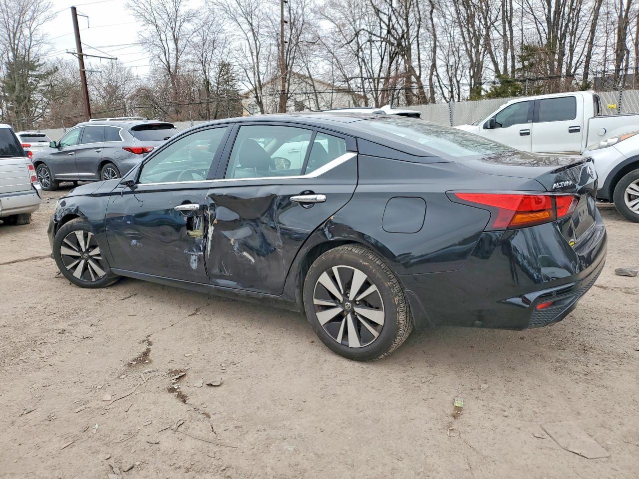 2019 NISSAN ALTIMA