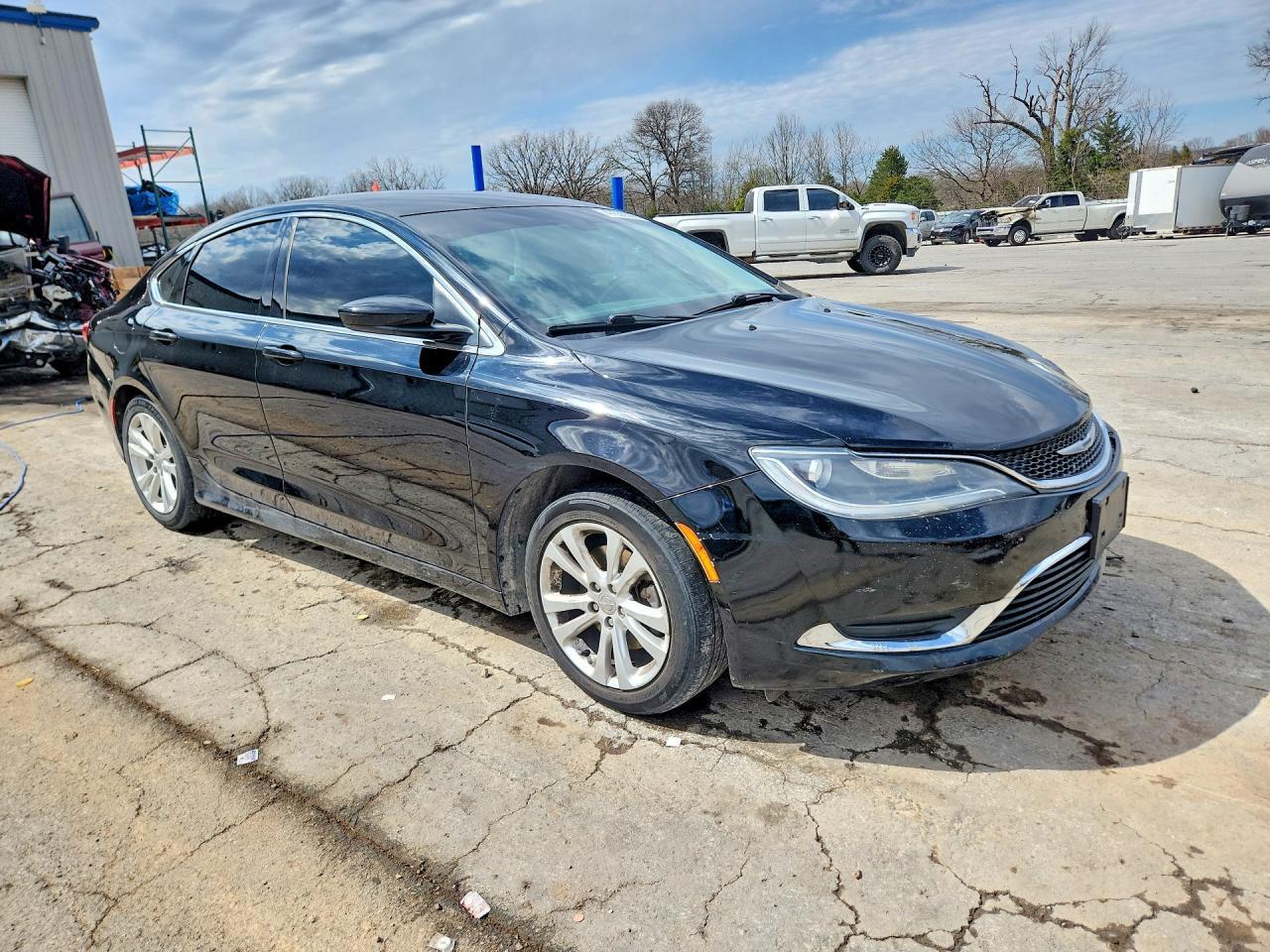 2015 CHRYSLER 200