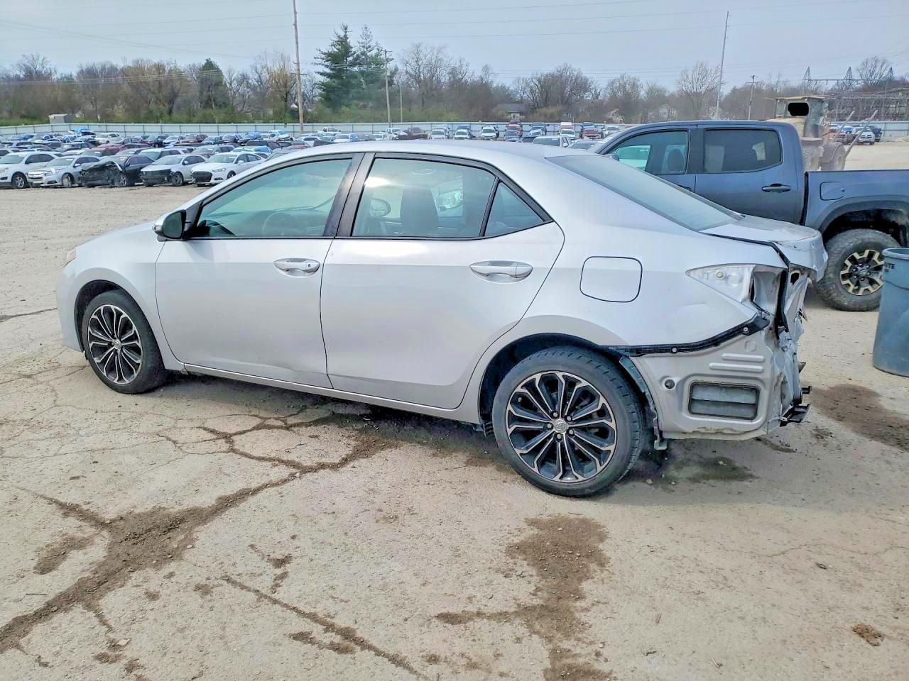 2014 TOYOTA COROLLA