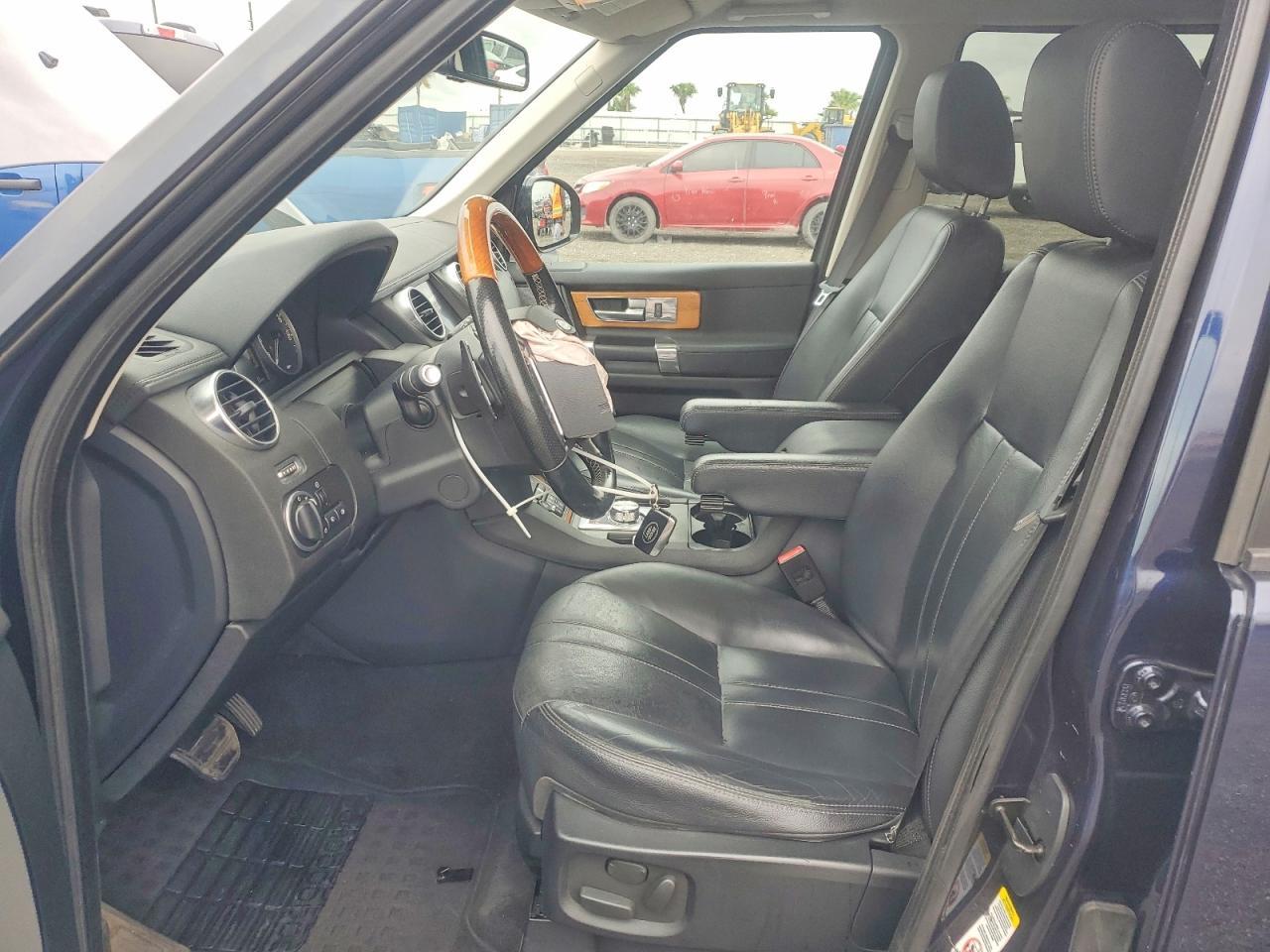 2015 LAND ROVER LR4