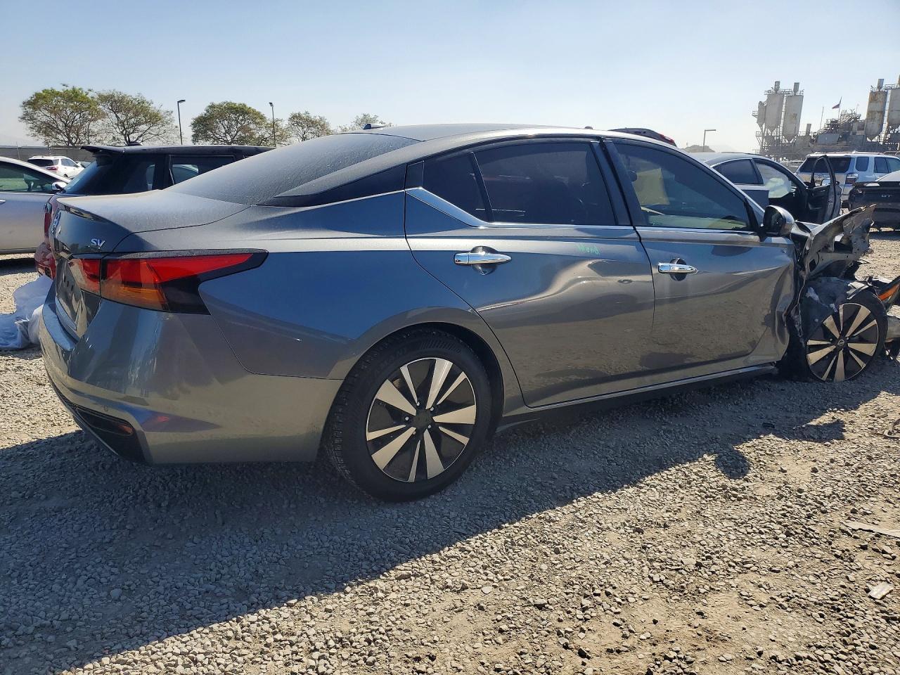 2021 NISSAN ALTIMA