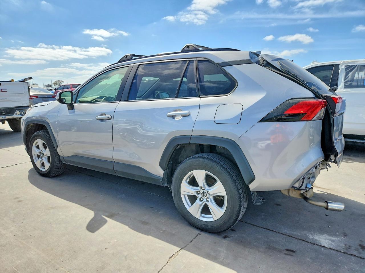 2019 TOYOTA RAV4