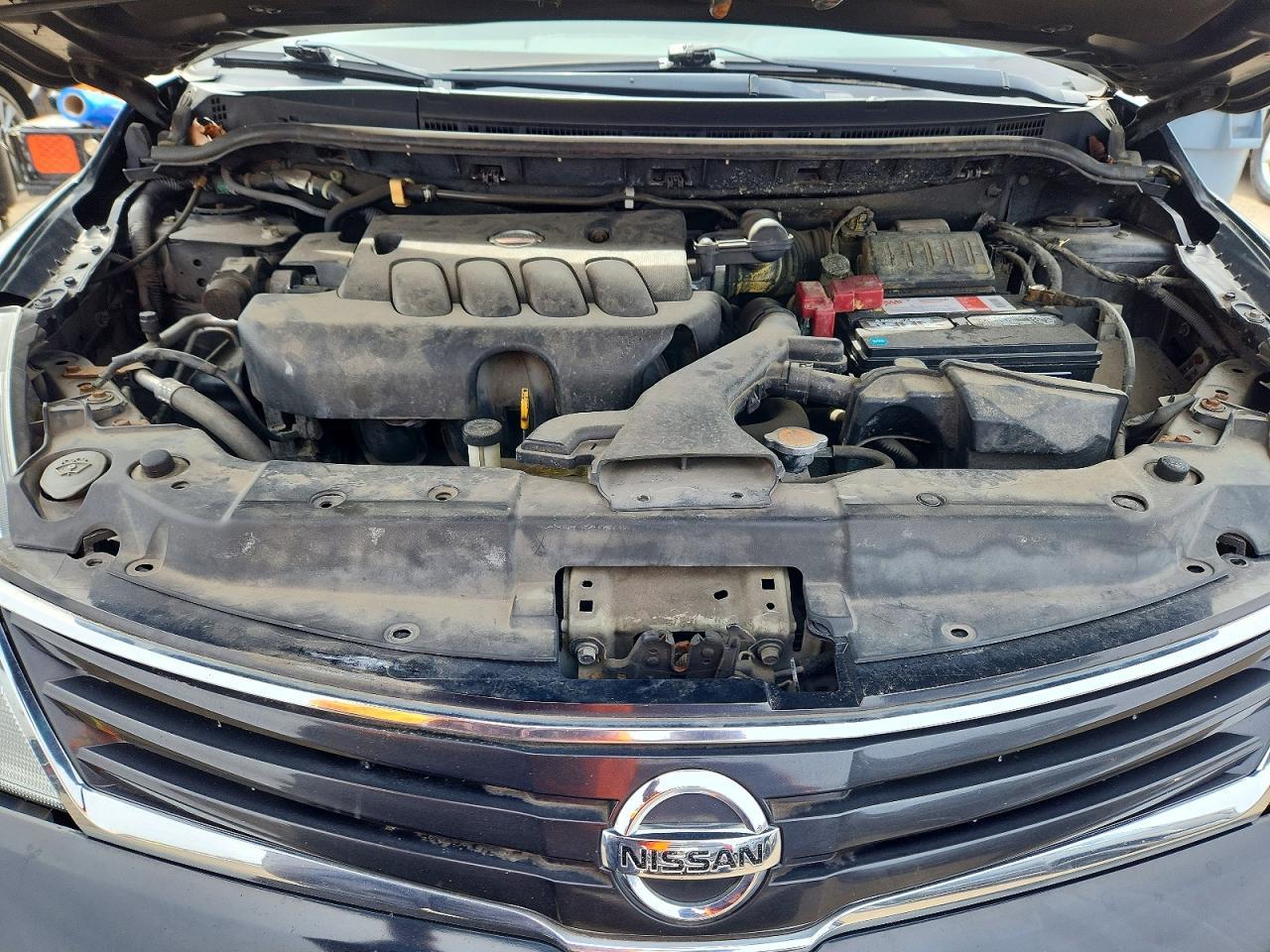2011 NISSAN VERSA