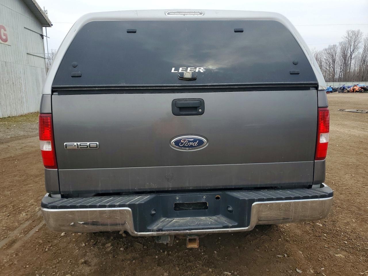 2004 FORD F-150 Lightning
