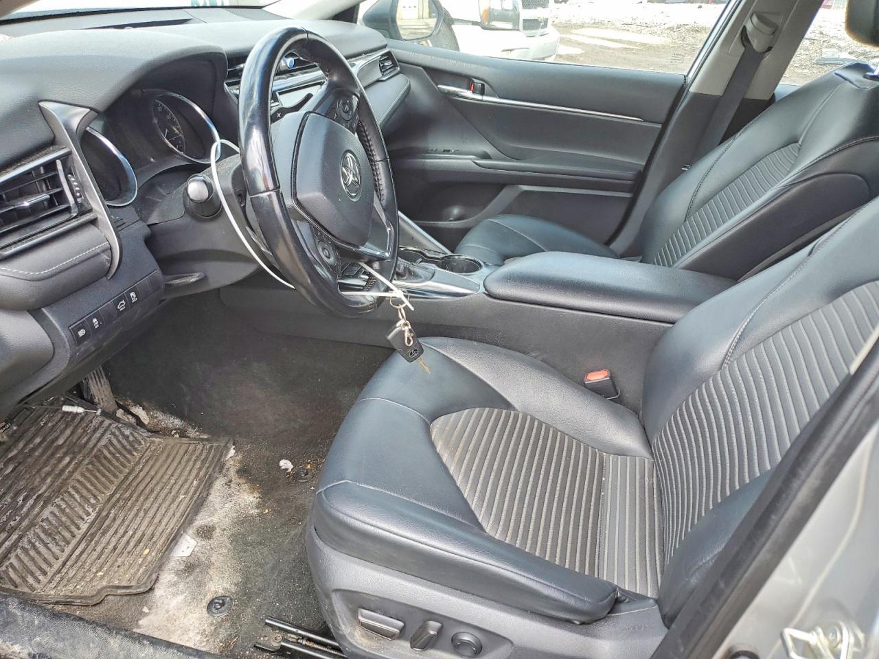 2019 TOYOTA CAMRY