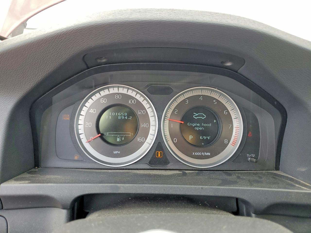 2013 VOLVO S60