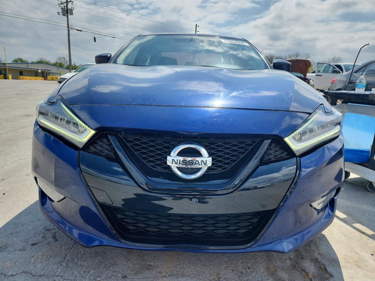 2016 NISSAN Maxima