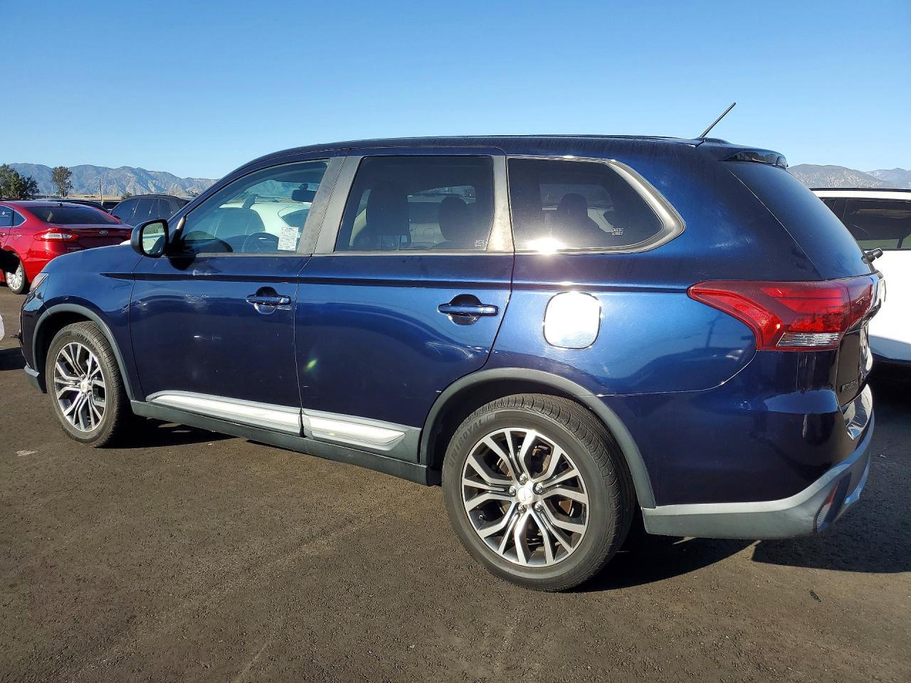 2016 MITSUBISHI outlander