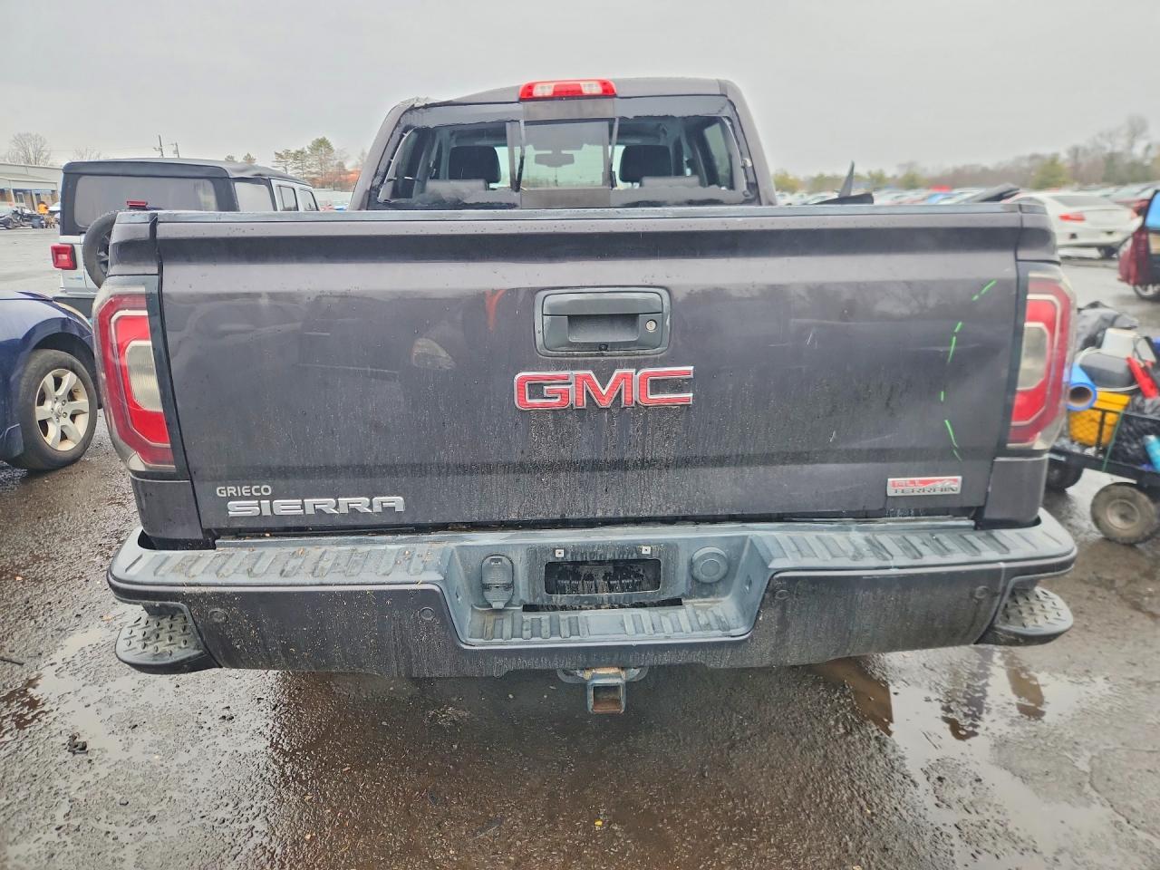 2016 GMC Sierra