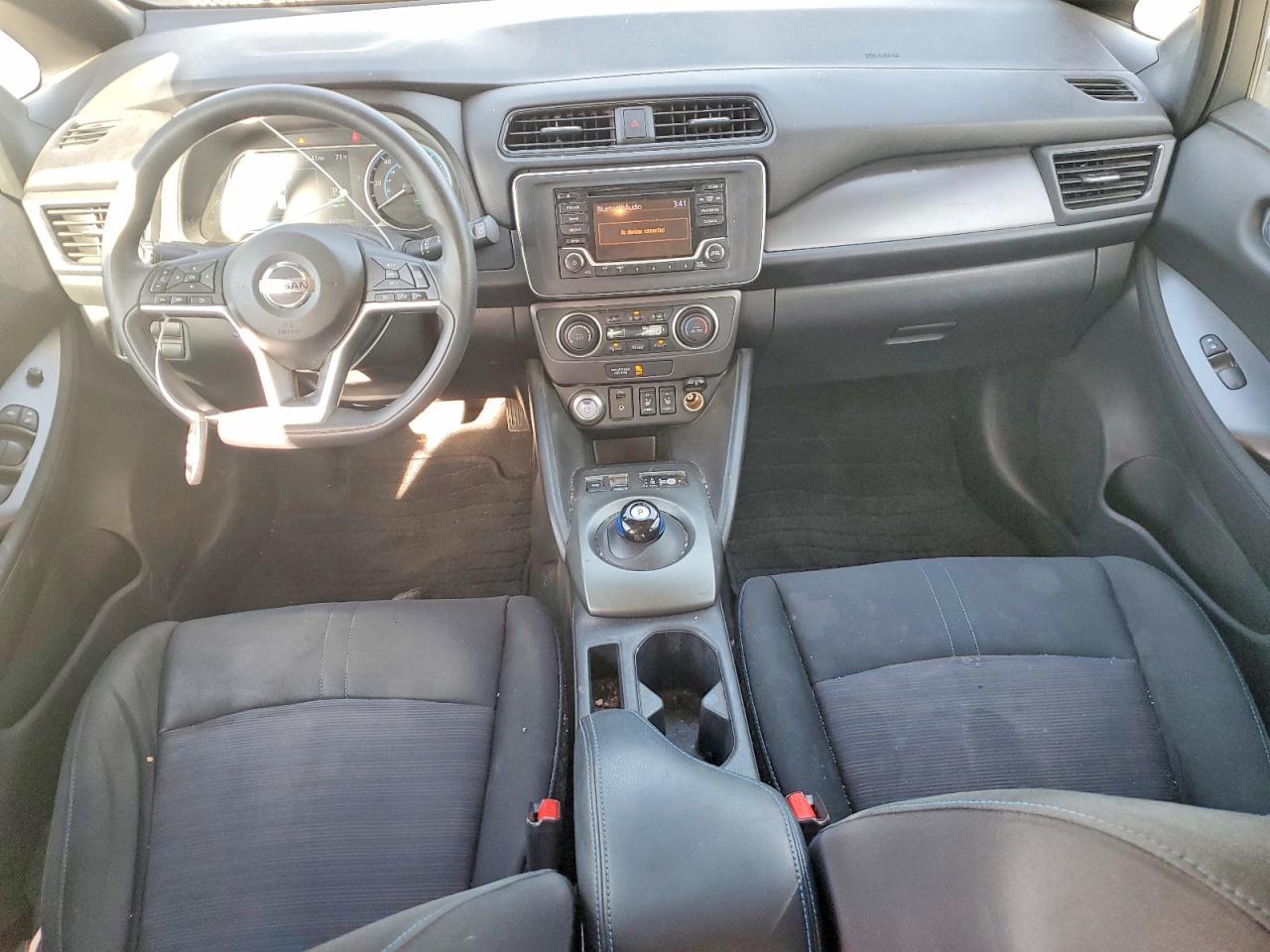 2019 NISSAN LEAF