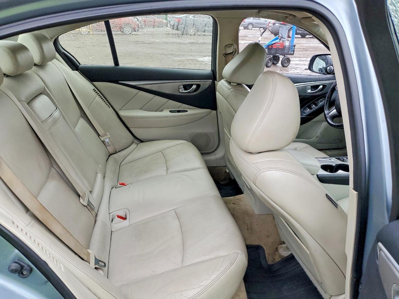2014 INFINITI Q50