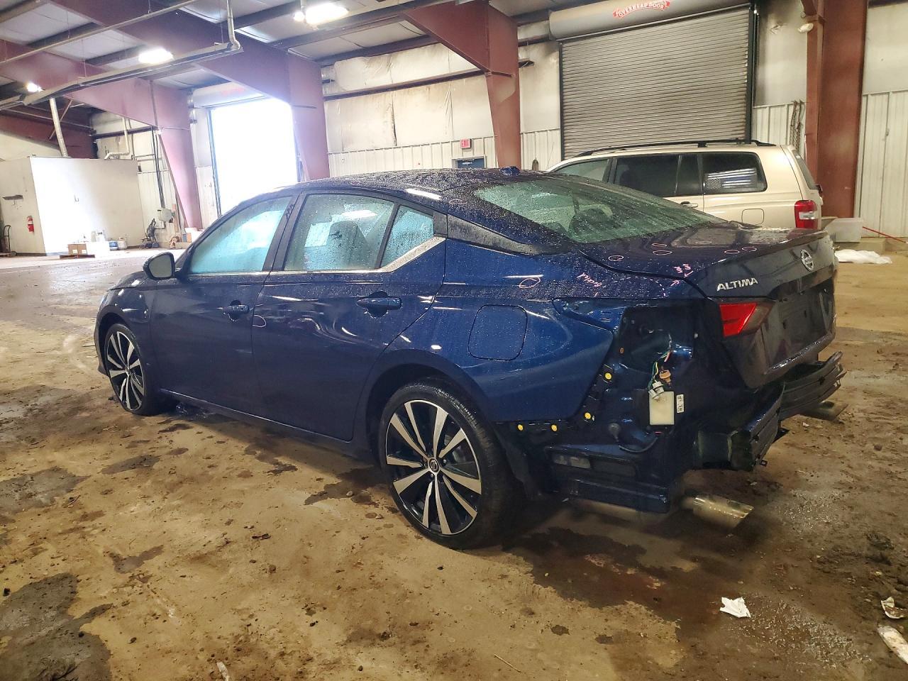 2022 NISSAN ALTIMA