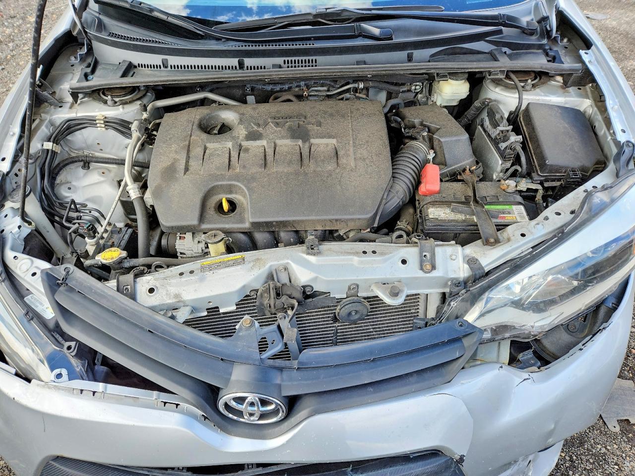 2015 TOYOTA COROLLA