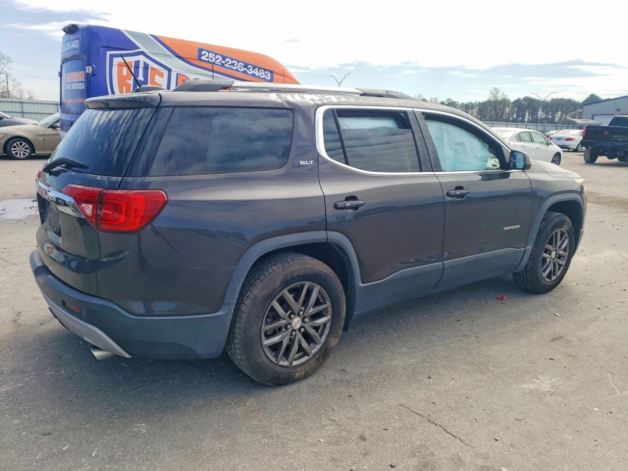 2017 GMC ACADIA